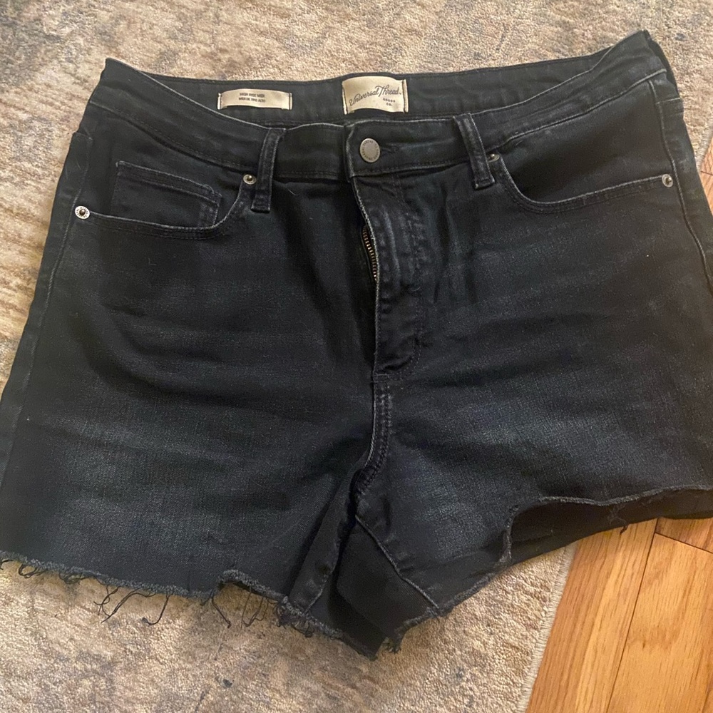 Black woman shorts